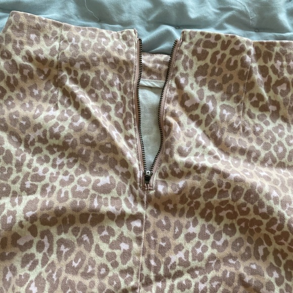 Wild Fable Cheetah Skirt !! - Picture 3 of 5